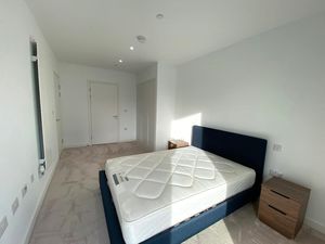 Photo 6- click for photo gallery